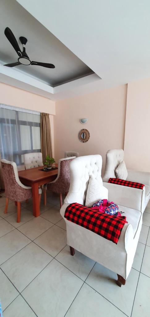Penthouse Five - The Beautiful 3Br En-suite Apt photo 3
