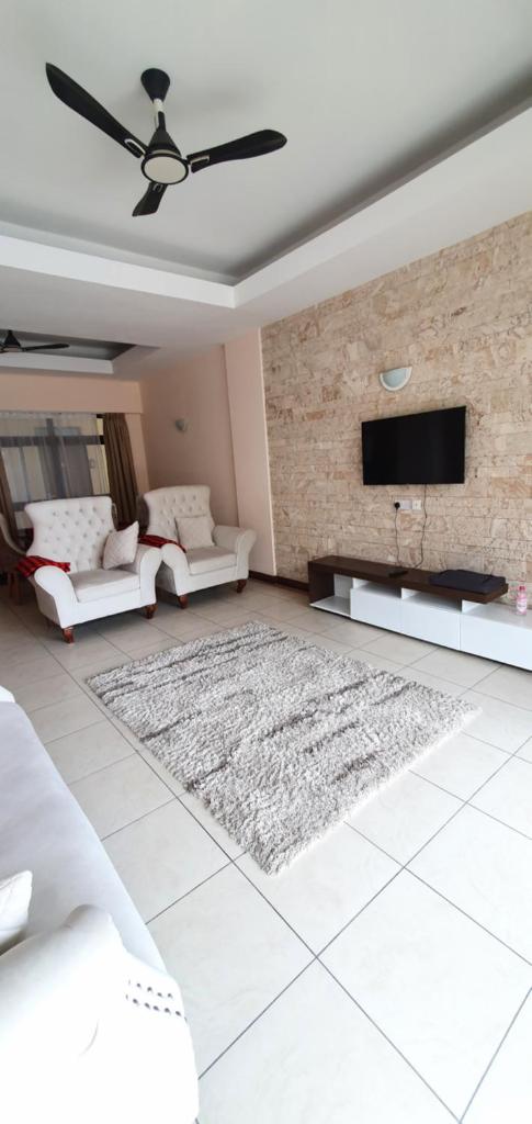 Penthouse Five - The Beautiful 3Br En-suite Apt photo 1