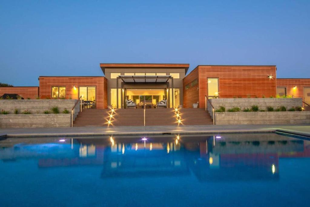 Xanadu Healdsburg photo 1