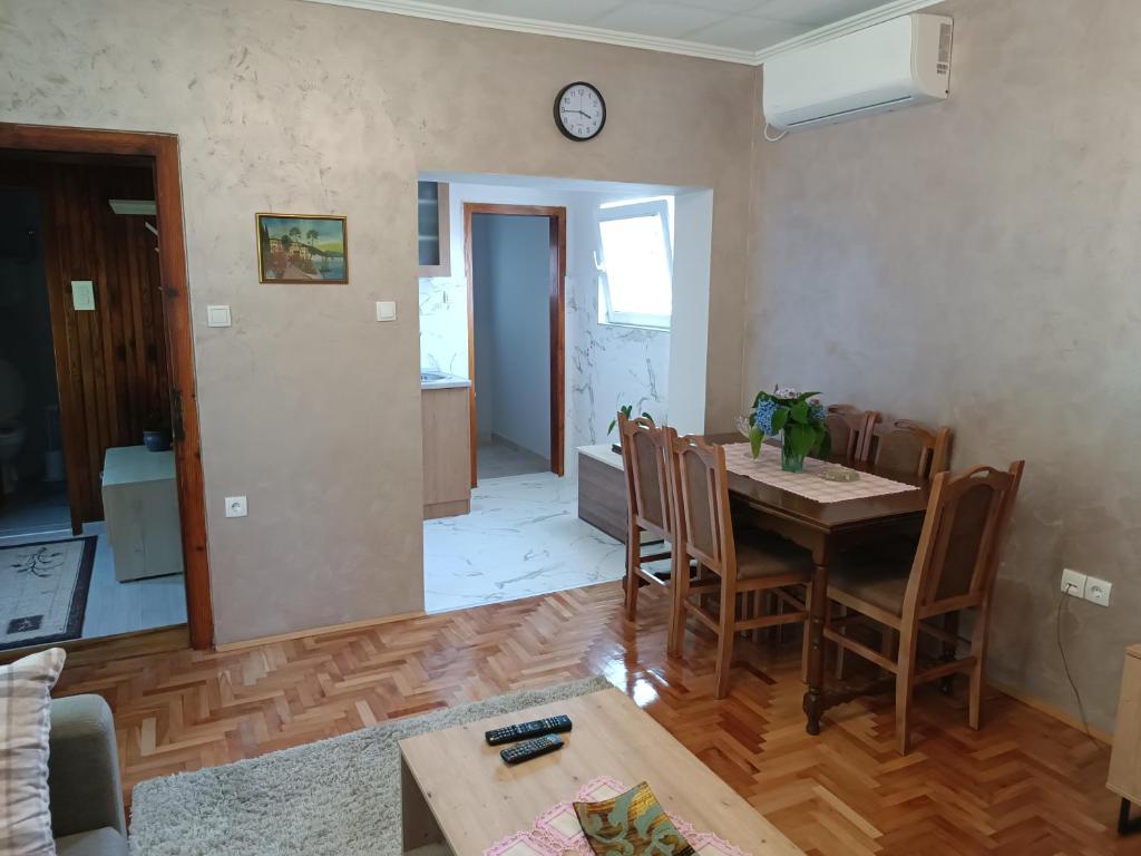 Kuća za odmor DM photo 3
