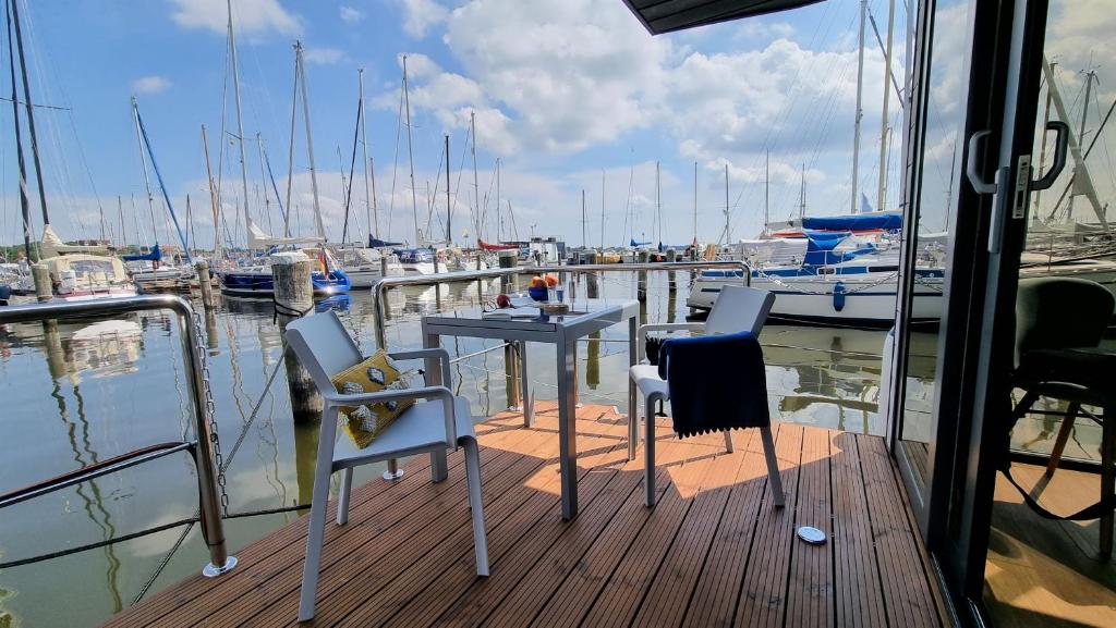 Hausboot Hilja - neuer Ankerplatz! photo 3