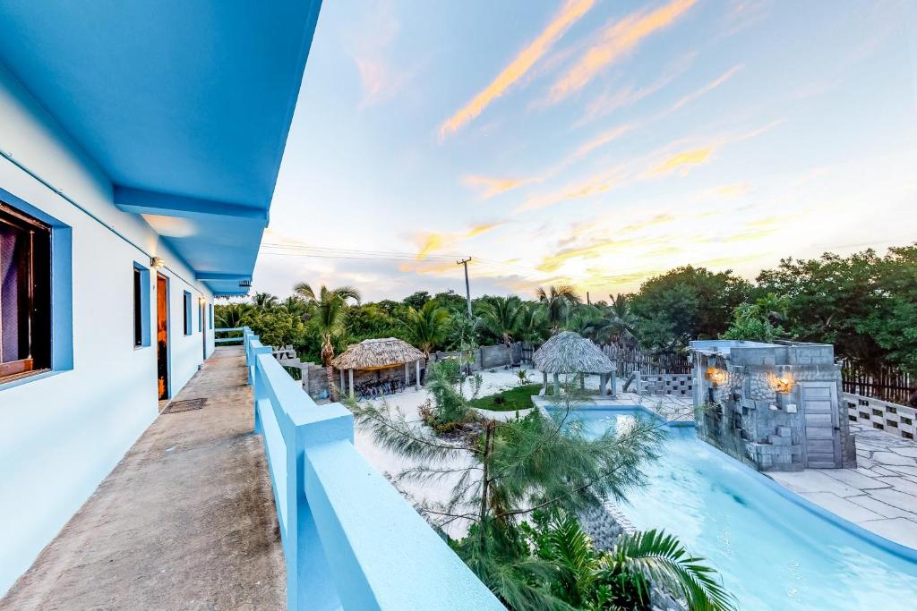 Otoch Mayan Falls Gold Standard and Corridor Certified