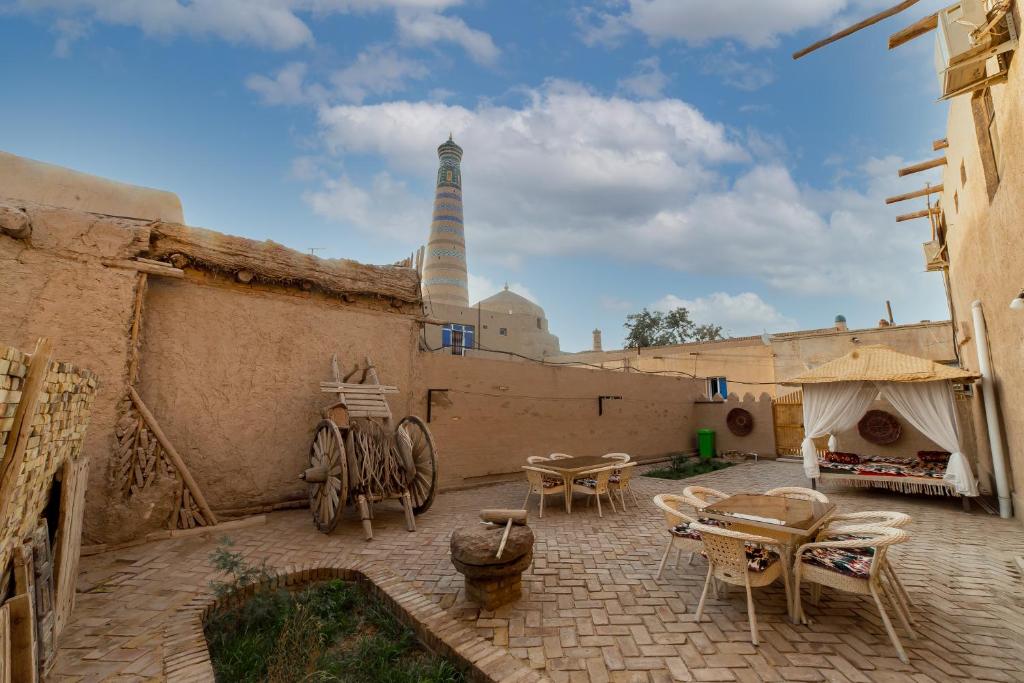 Islam Khodja photo 1