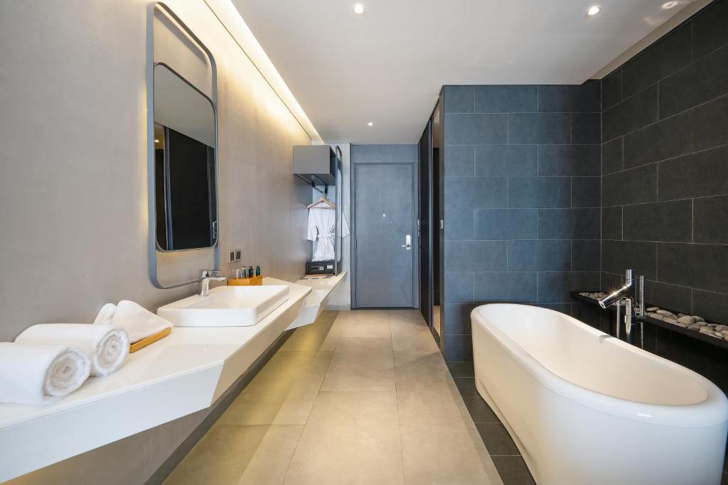 M SUITE Danang Beach