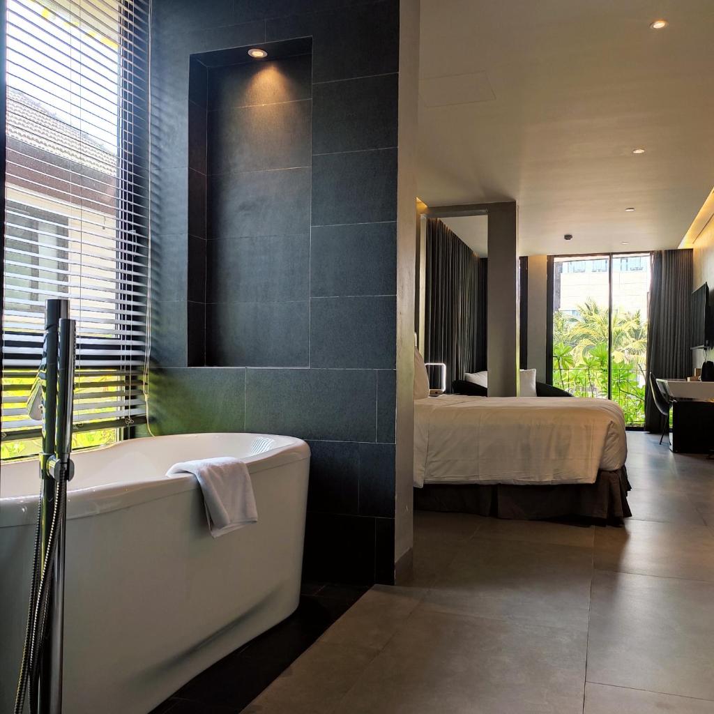 M SUITE Danang Beach