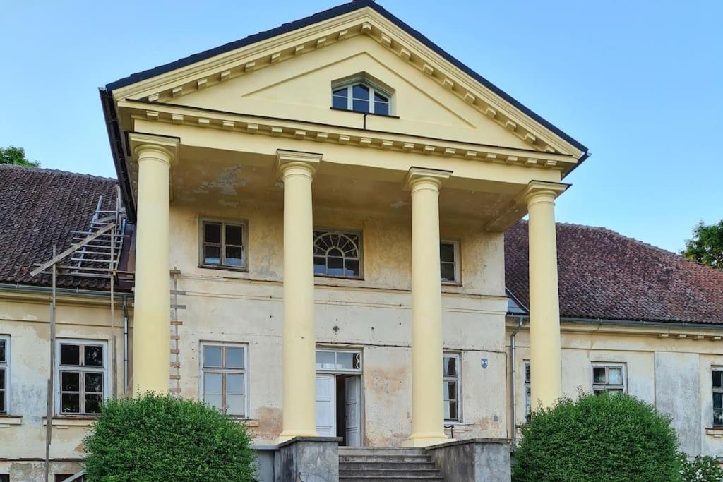 Padures muiža photo 3