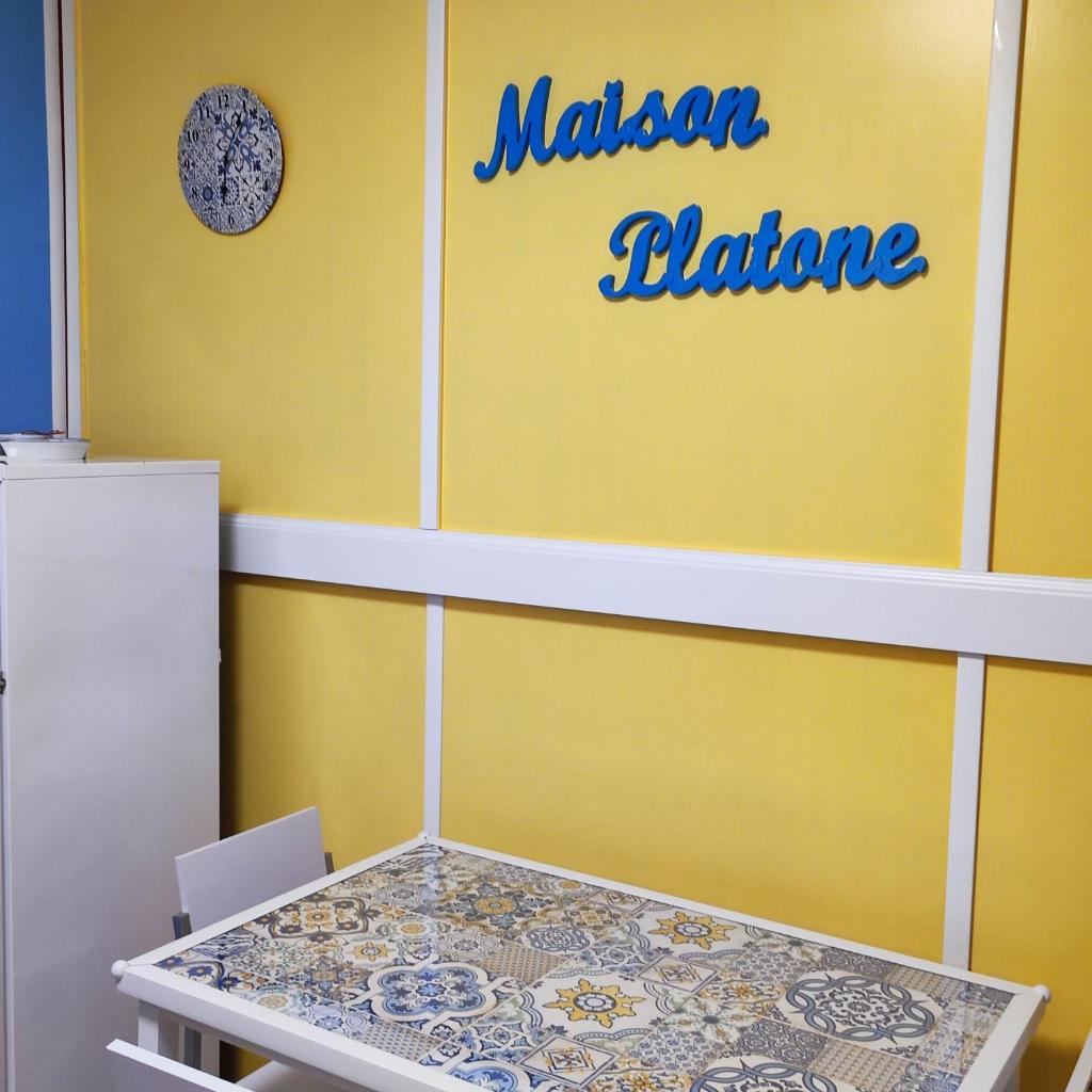 MAISON PLATONE photo 2