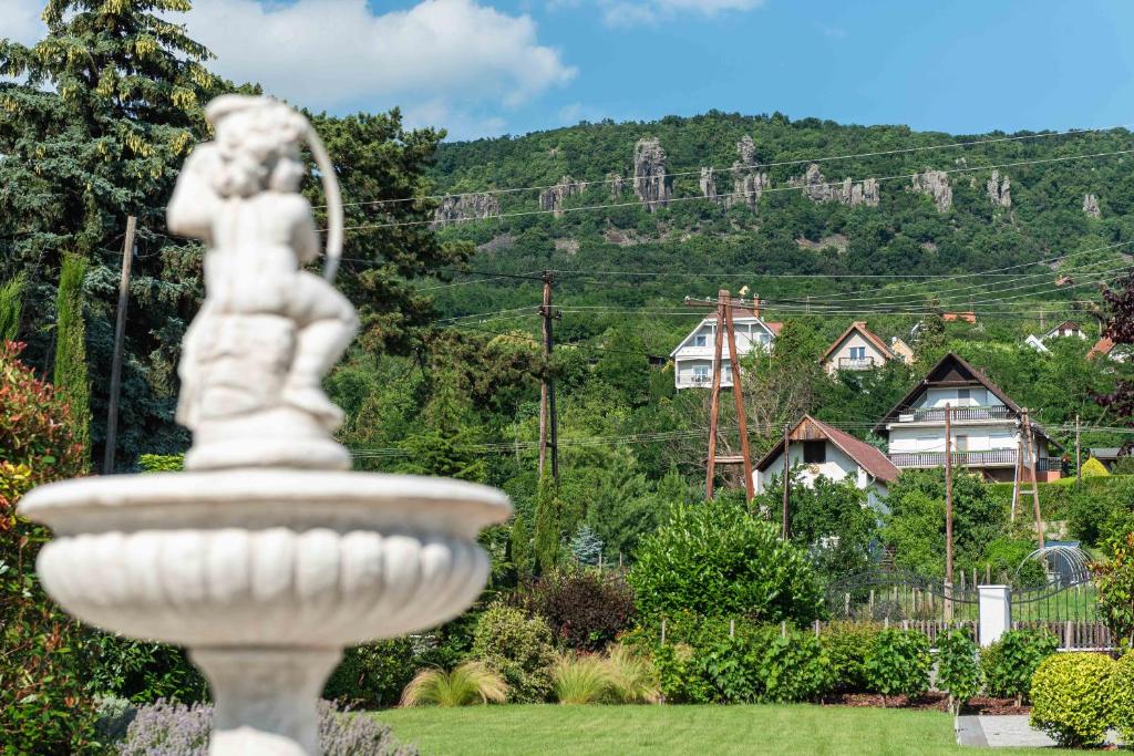 Katzer Villa photo 3