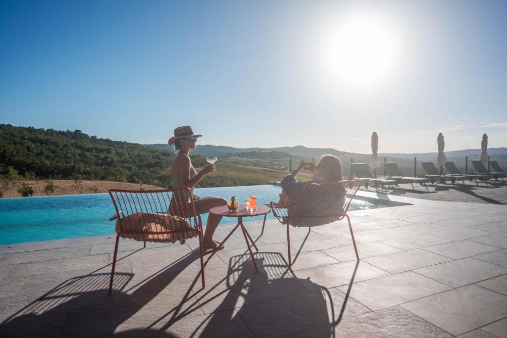 Winery & Design hotel ROXANICH photo 1