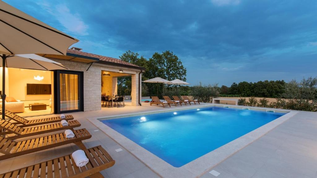 Villa Curitico photo 1