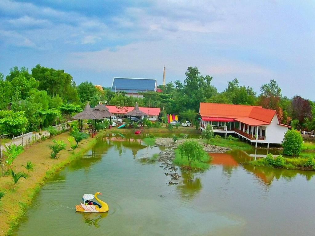 Saeng Tai Amphawa photo 1