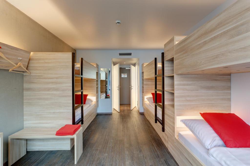 Семейный (Пятиместный номер), MEININGER Hotel Wien Downtown Franz