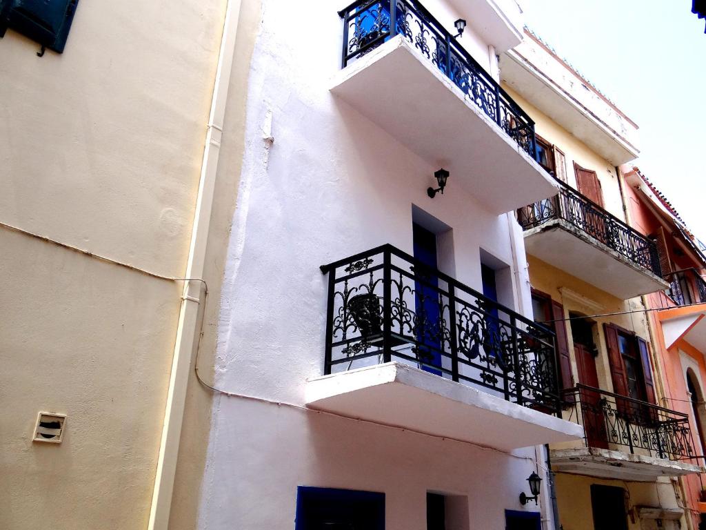 Villa Archondisa photo 1