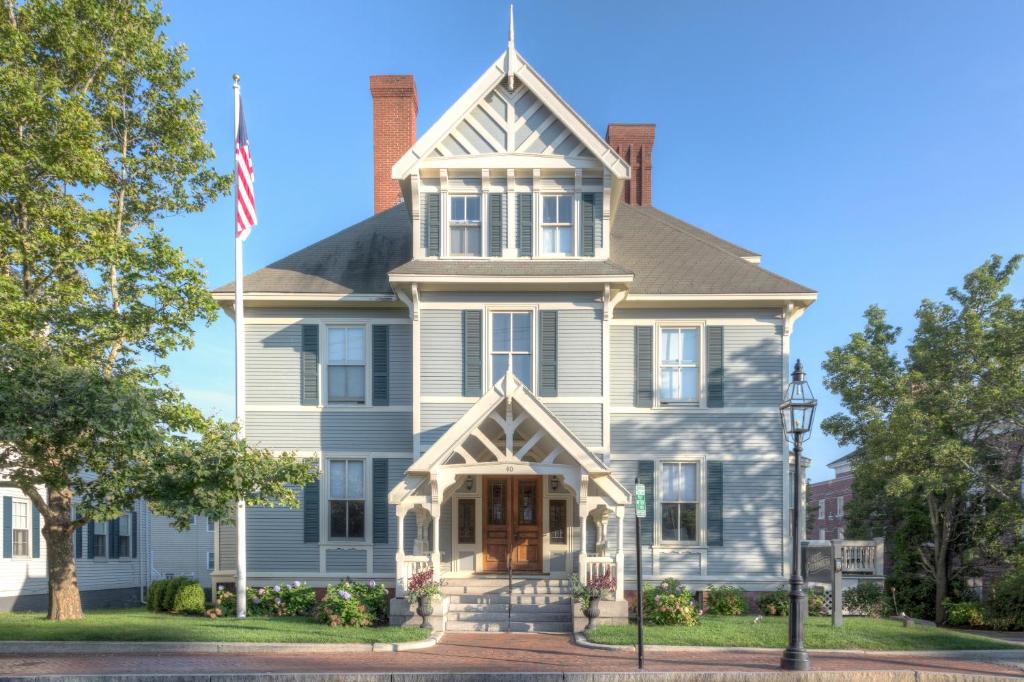 The Hotel Portsmouth image