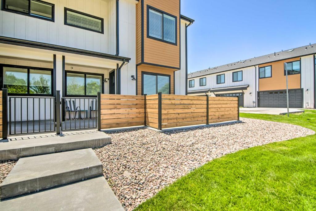 Gorgeous Greeley Getaway - Close to Parks! photo 2