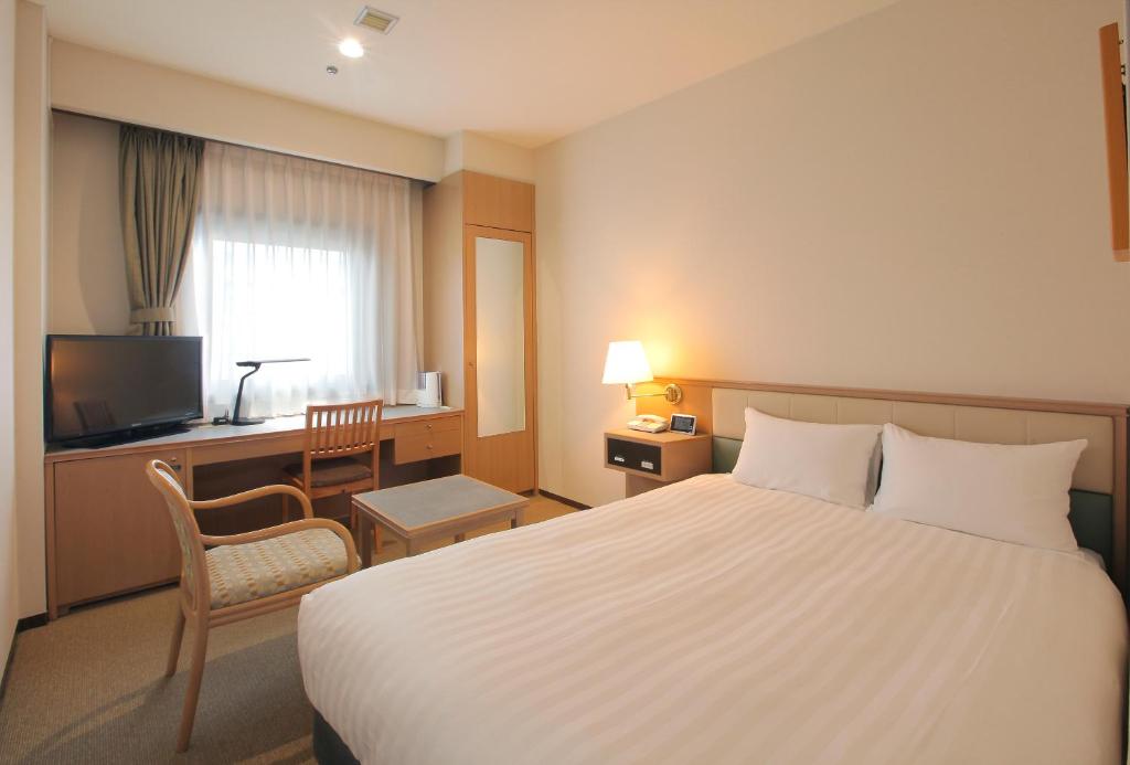 Odakyu Station Hotel Hon-Atsugi photo 2