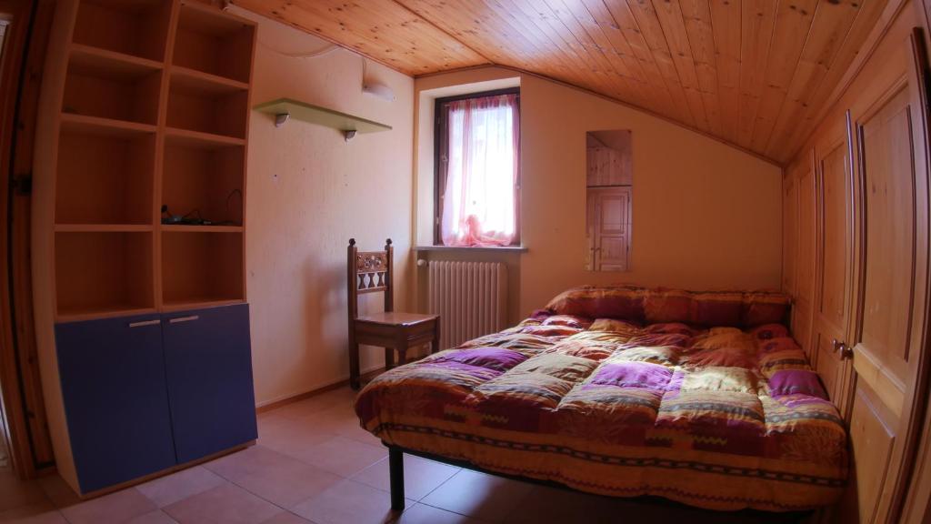 Casa di 2 piani ai piedi della Valtournenche CIR 0032 photo 4