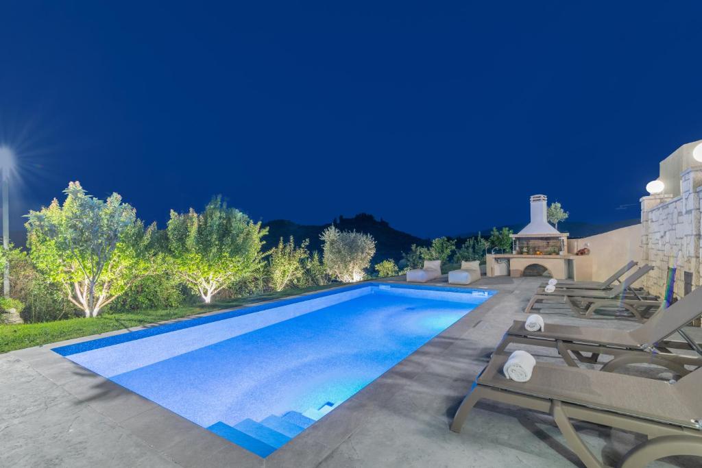Spartakos Luxury Villa 7 photo 3