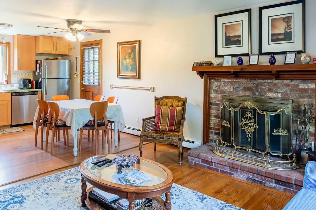 Pet-Friendly West Yarmouth Home, Half Mi to Beach! photo 3
