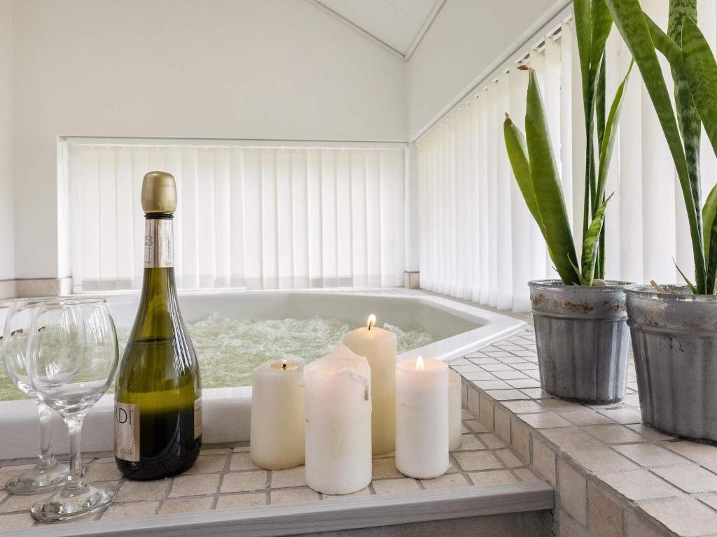 Four-Bedroom Holiday home in Blåvand 24 photo 2