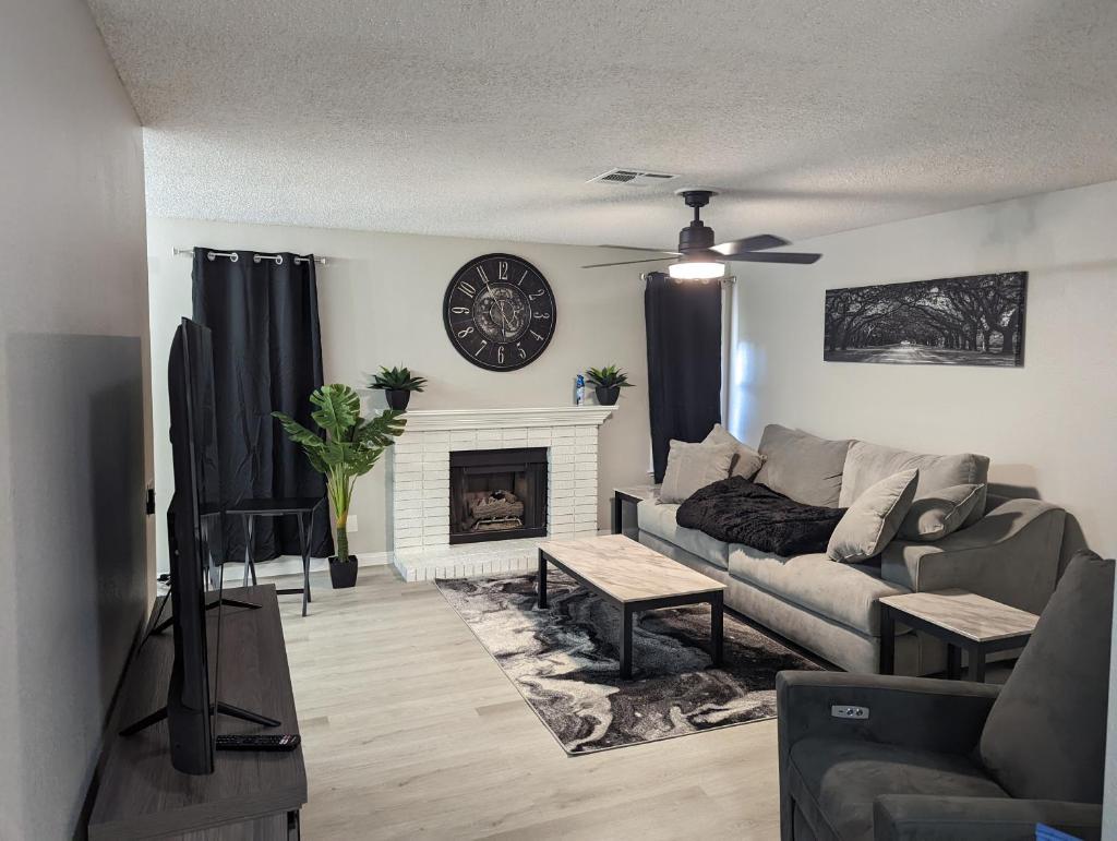 Casa Mesa Villas image