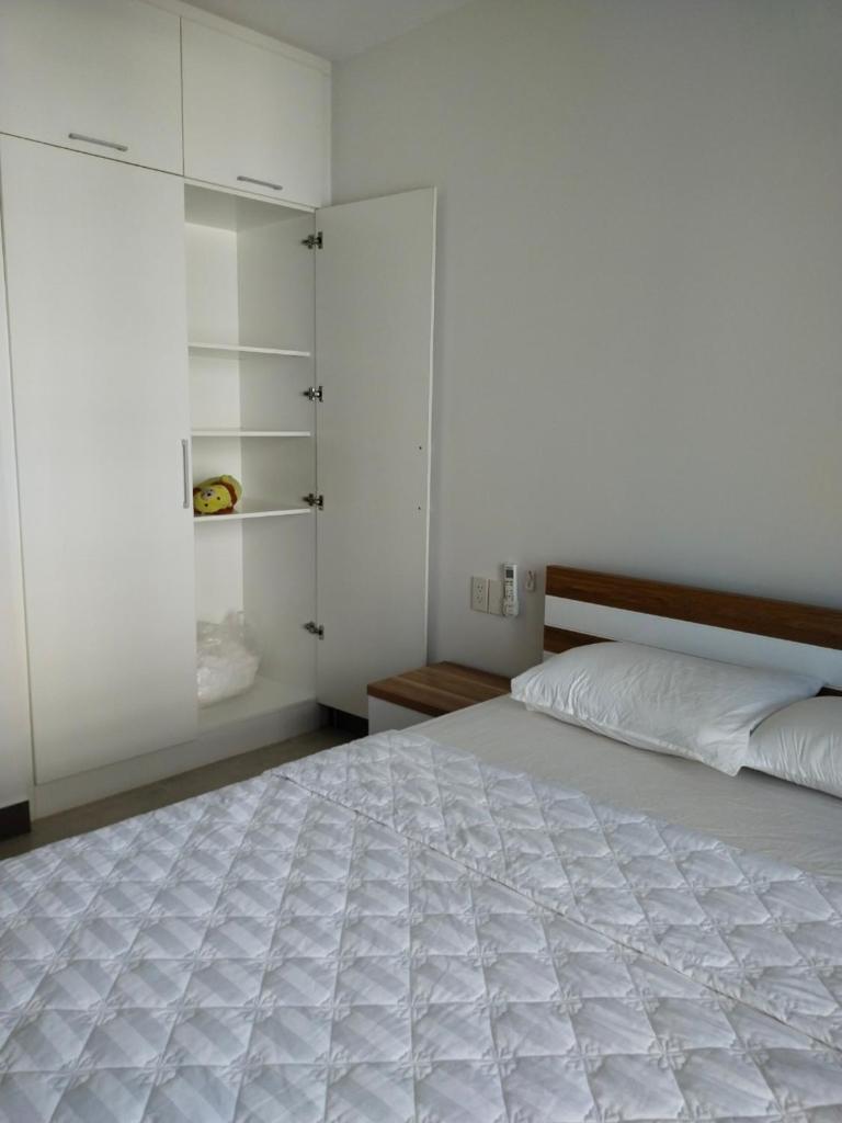 Hảo Aria Resort - hồ bơi và bãi tắm riêng