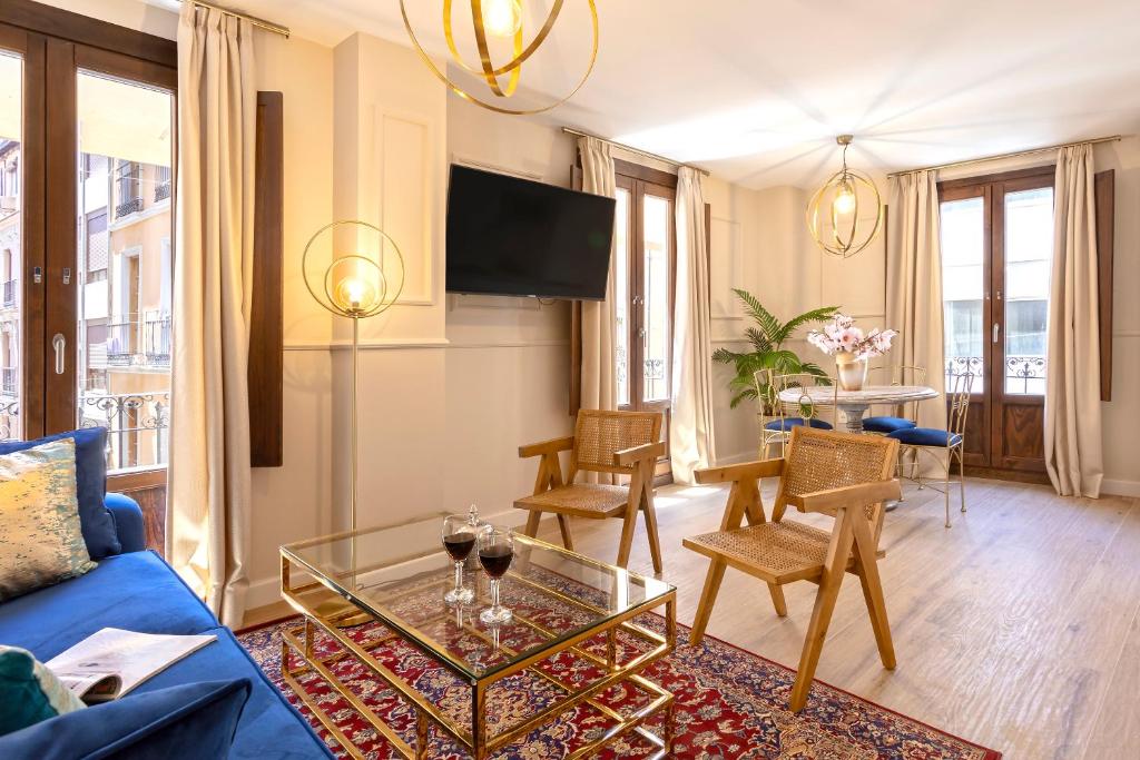 Genteel Home Mesones photo 2
