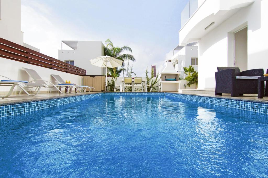 Villa Atlantia photo 2