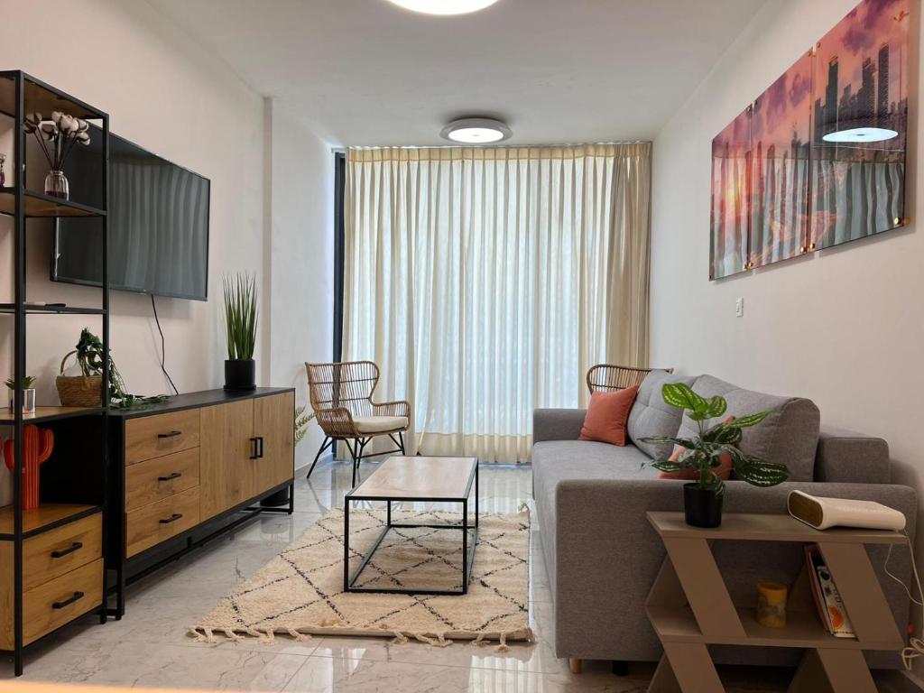 lasuita-exclusive suites ceserea-luxury suite photo 2