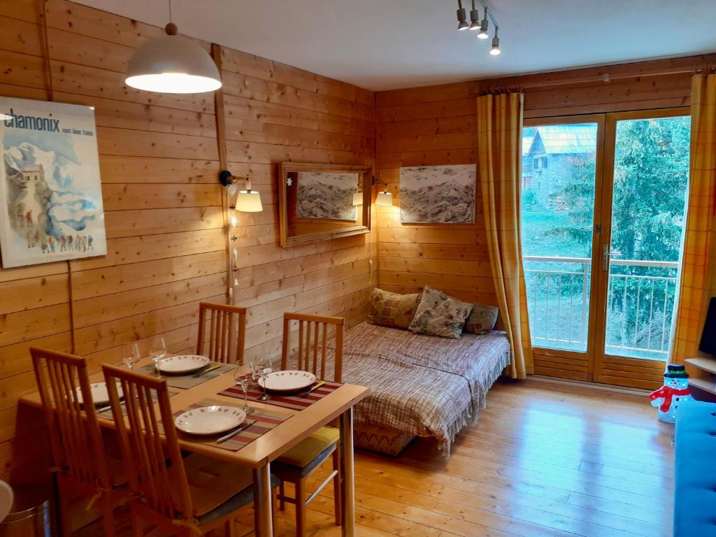 Studio centre station AURON 4 personnes WIFI photo 4