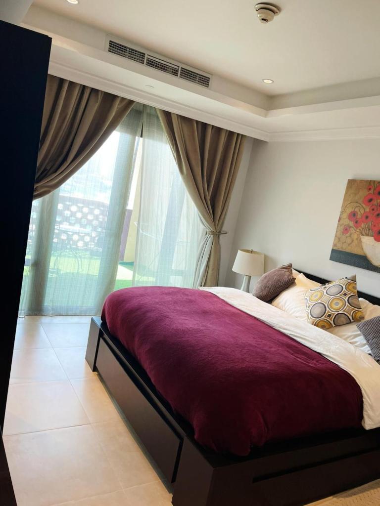 Luxury 2 bedroom Apt in The Pearl with Marina view photo 4