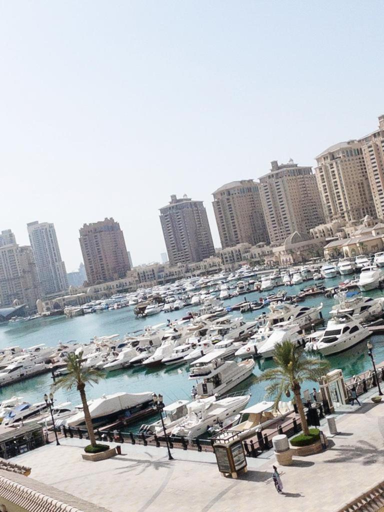 Luxury 2 bedroom Apt in The Pearl with Marina view