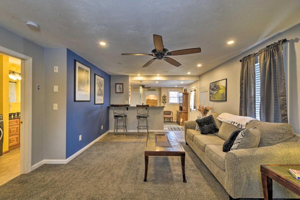 Cozy Getaway - 10 Miles to Mount Wachusett Skiing! photo 4
