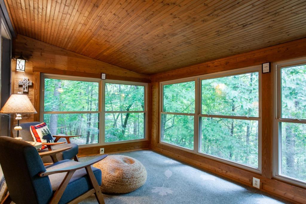 Quietside Cabin Grill Fire Pit Fireplace image