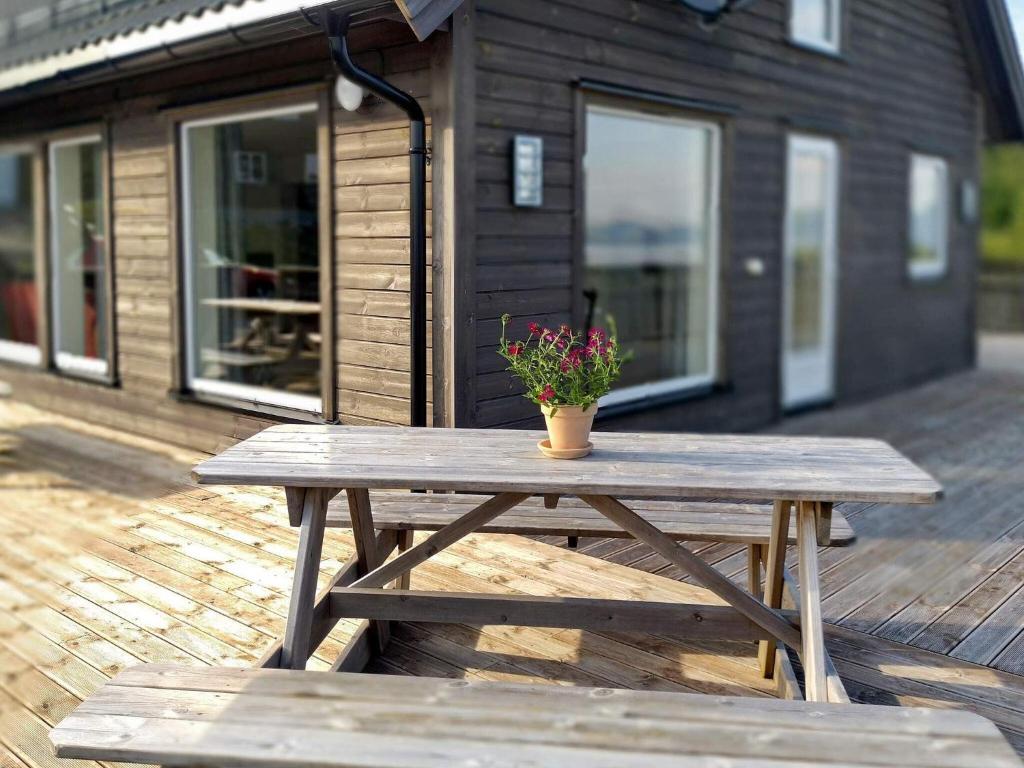 Holiday home Leka III photo 3