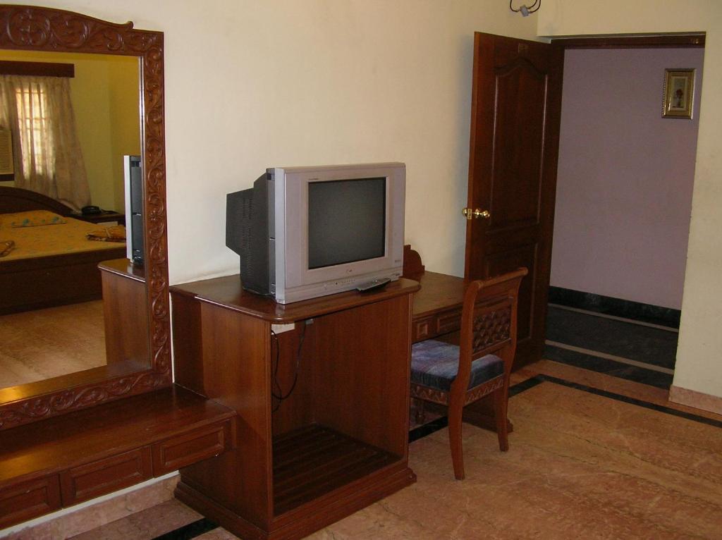 Двухместный (Двухместный номер Делюкс с 1 кроватью), Lloyds Guest House, Krishna Street, T. Nagar