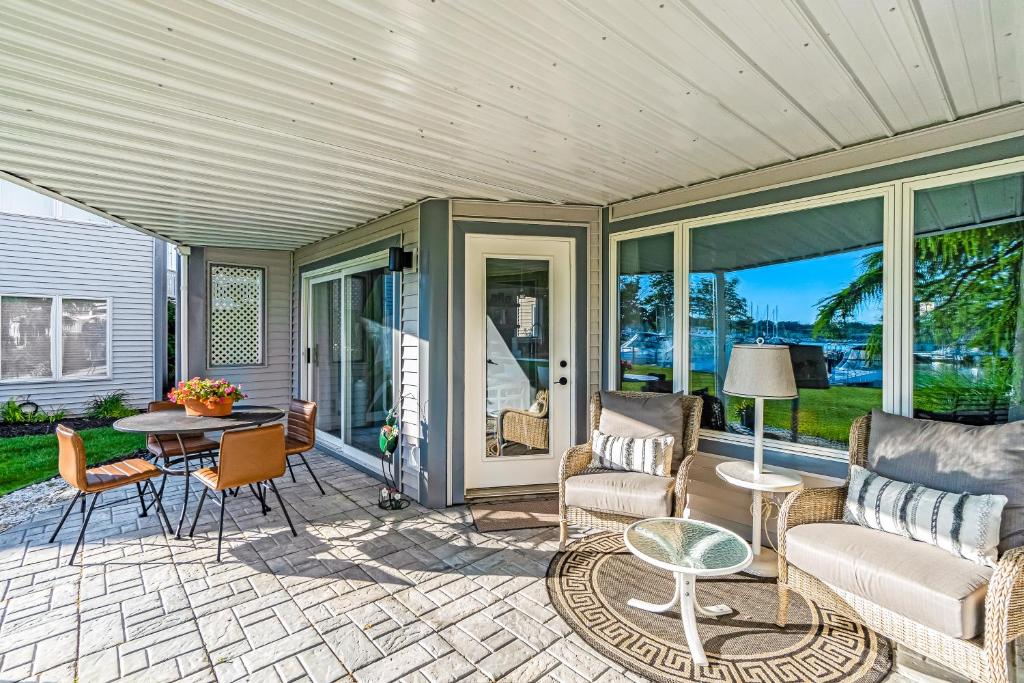 Daydream Condo