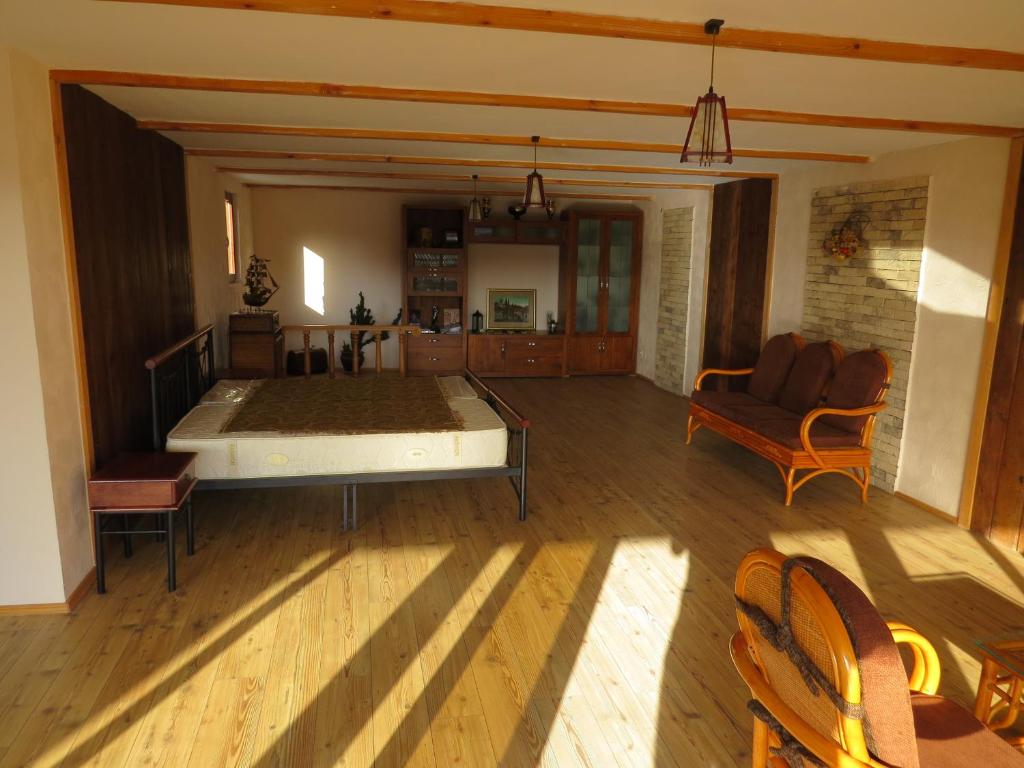 Kutaisi Center Guesthouse photo 2