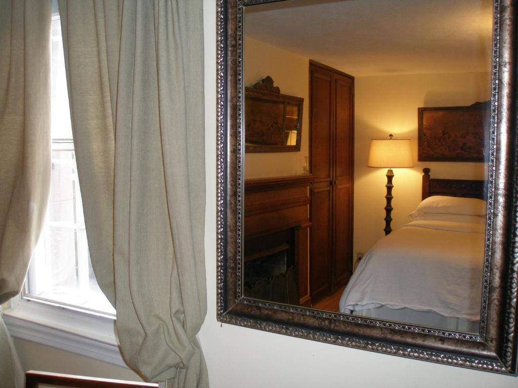 Студио (Номер-студио Gaylord с полноразмерной кроватью и мини-кухней), Incentra Village Hotel