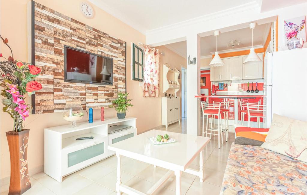 Amazing Apartment In Antigua With Outdoor Swimming Pool, Swimming Pool And 1 Bedrooms photo 4