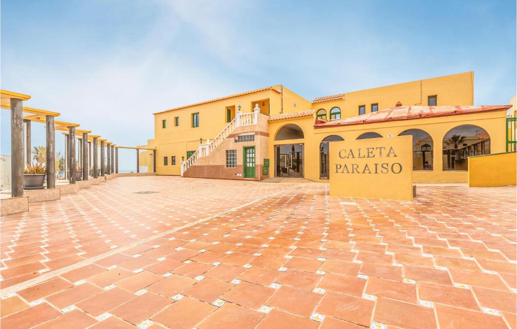 Amazing Apartment In Antigua With Outdoor Swimming Pool, Swimming Pool And 1 Bedrooms
