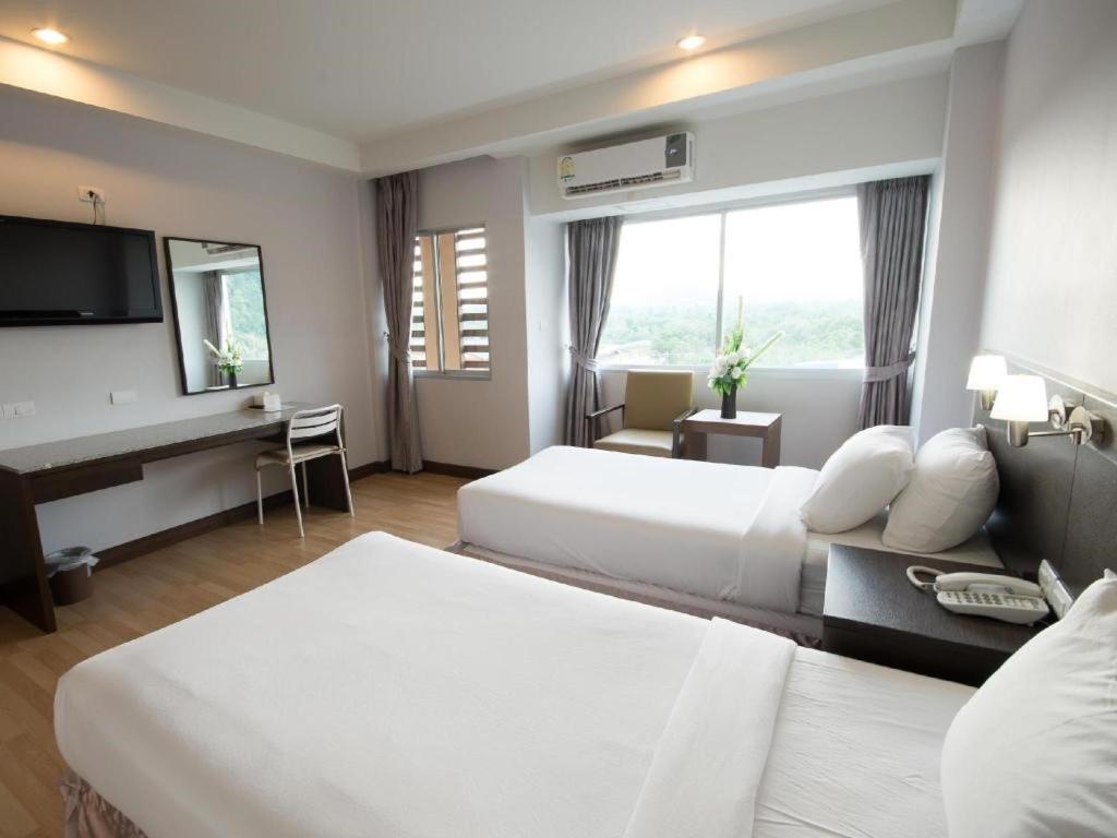 SinKiat Buri Hotel photo 3