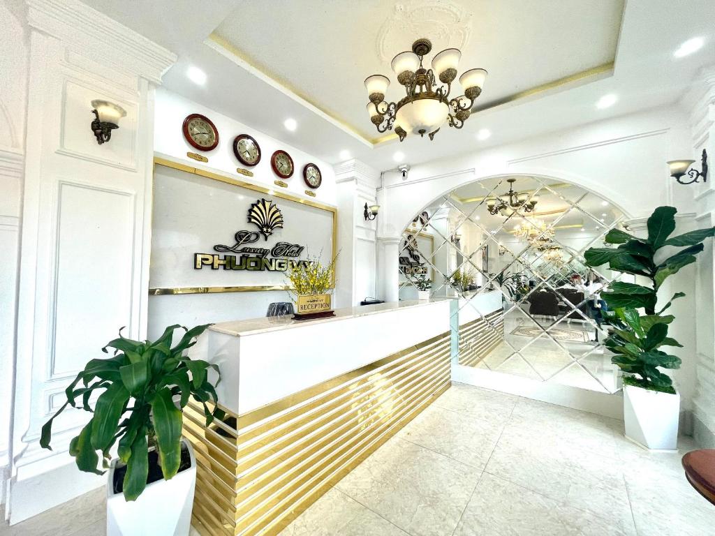 Phuong Vy Luxury Hotel