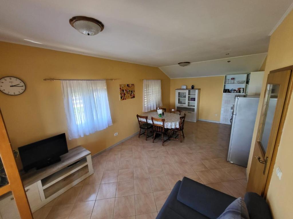 Apartment Prvic Sepurine photo 1