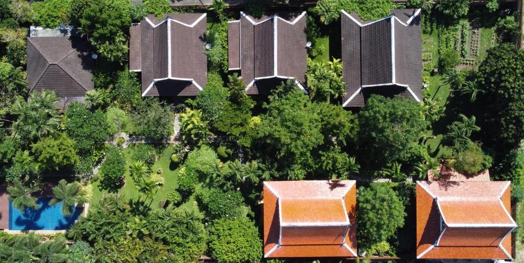 Symphony Villa photo 1