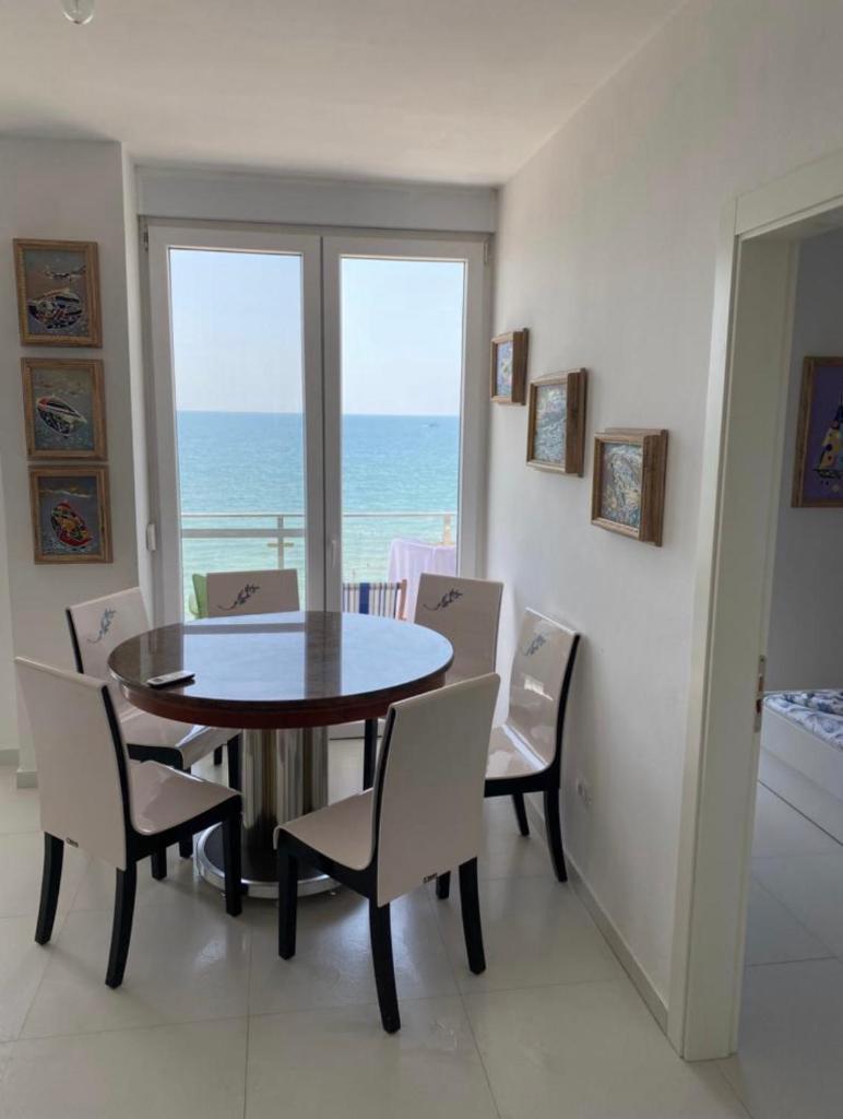 Beach Luxury Apartment Shëngjin photo 4