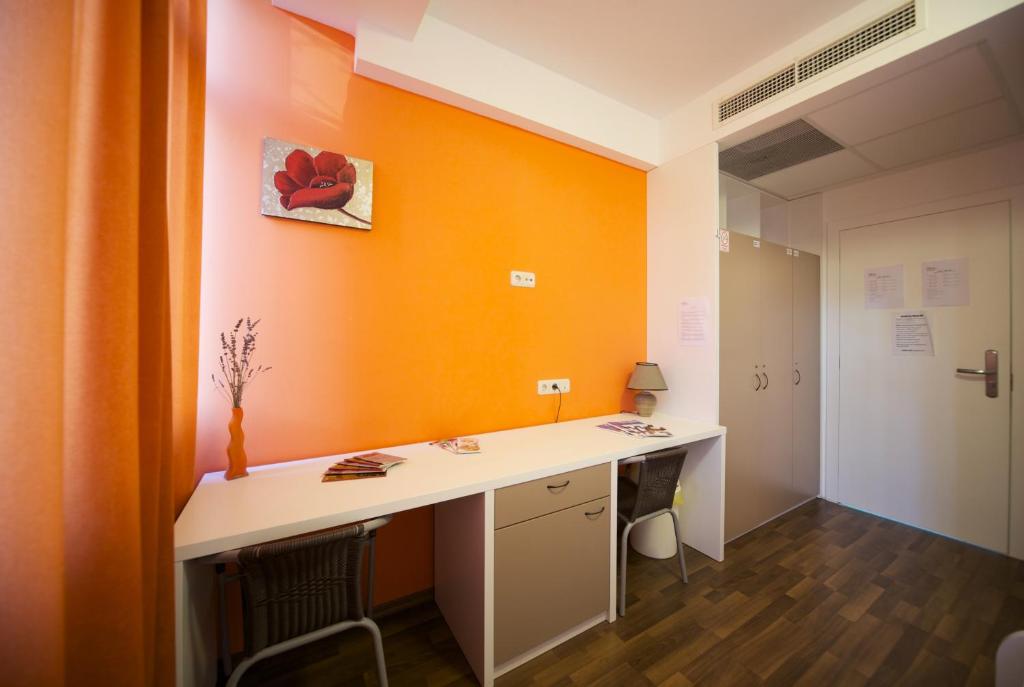 Одноместный (Одноместный номер с собственной ванной комнатой), Funk Lounge Hostel
