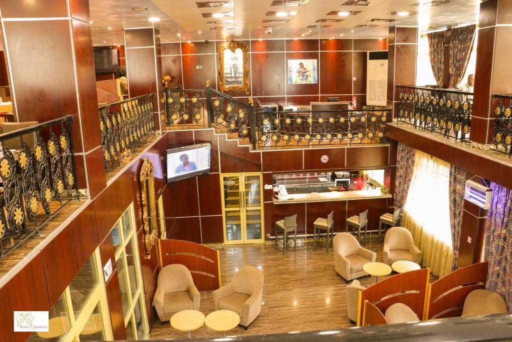 NOUBOU INTERNATIONAL HOTEL BONAPRISO photo 1