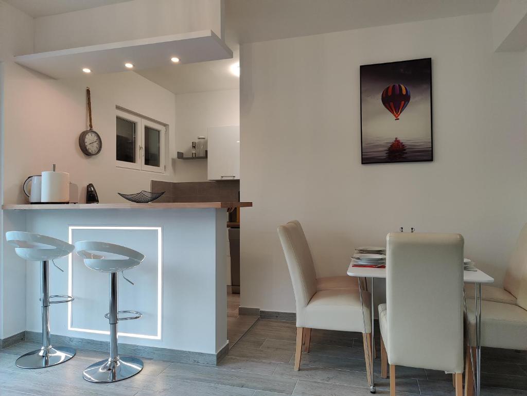 Apartmani Grebastica photo 3