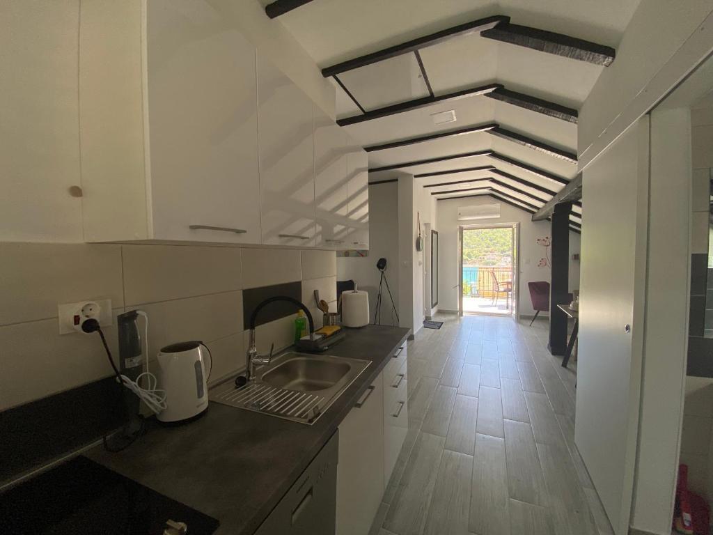 Apartmani Grebastica photo 2